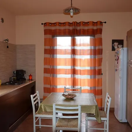 Casa Baremma 招待所 Marineo